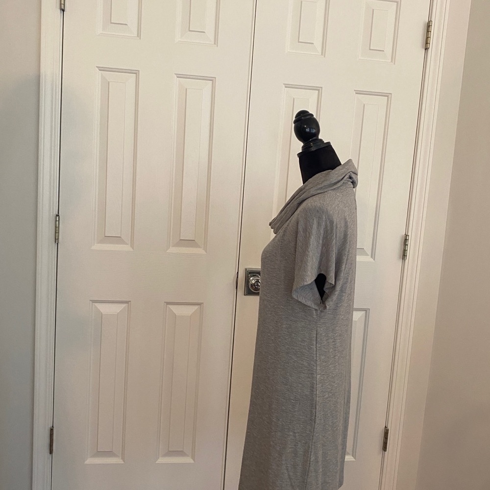 Lou and grey cowl neck T-shirt dress. Size small - Picture 5 of 7